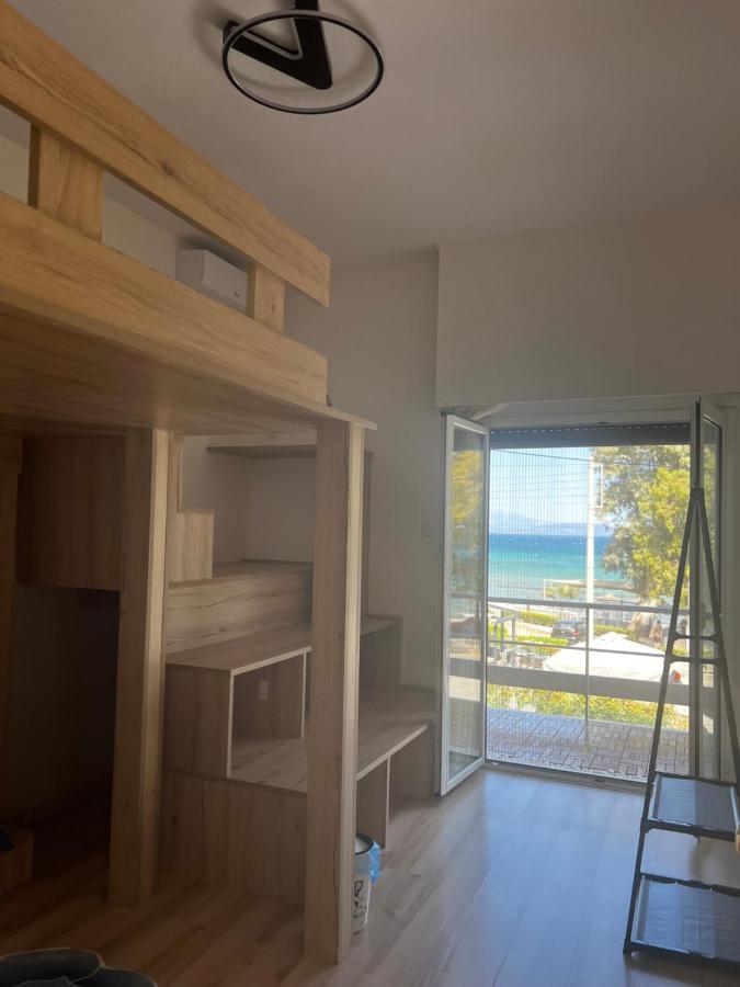 Seaview Room With Share Some Place Athén Kültér fotó